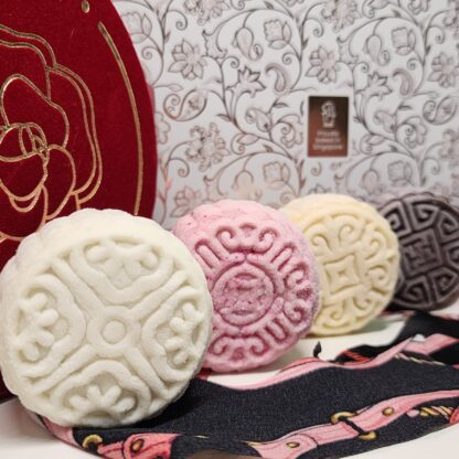 Essential Oil Series - 4 Curated Flavours Essential Oils Snowskin Mooncakes