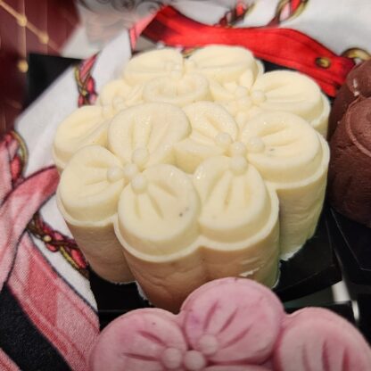 Mini Series - 4 Mini Snowskin Mooncakes - Image 2