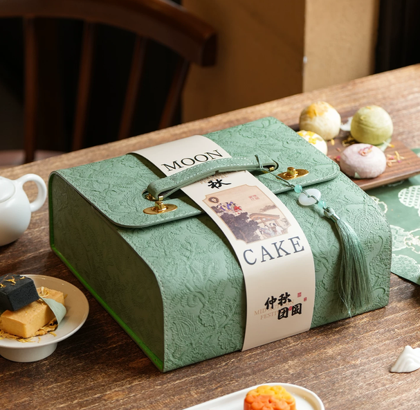 Twin Set - (2 Pieces of 80gm Inspired Mooncakes + 10gm of Mi Lan Xiang Chinese Kung-Fu Tea + A Travel Tea Set) - Limited Sets Only - Image 4